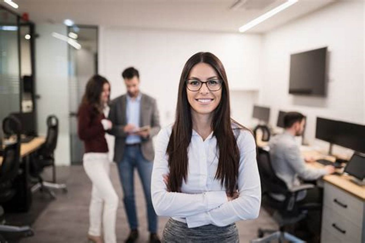 PROFESSIONAL MASTER DEGREE OF BUSINESS MANAGEMENT